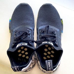 Adidas sz. 5.5 DIE WELTMARKE MIT blk./white